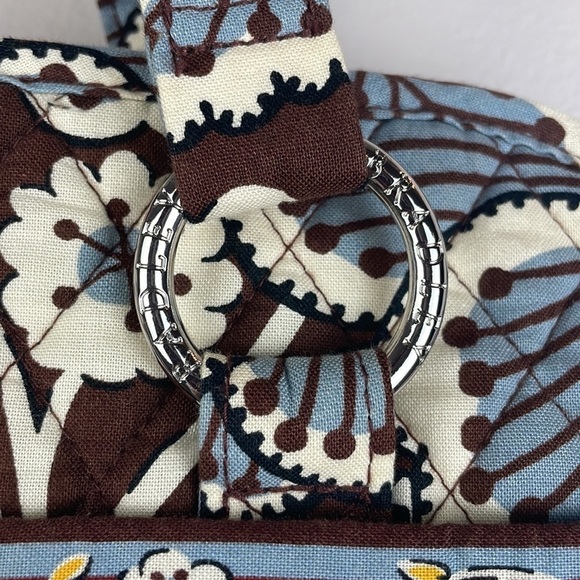 Vera Bradley Slate Shoulder Bag No Closure Two Pockets in Front magnetic closure - Picture 4 of 14